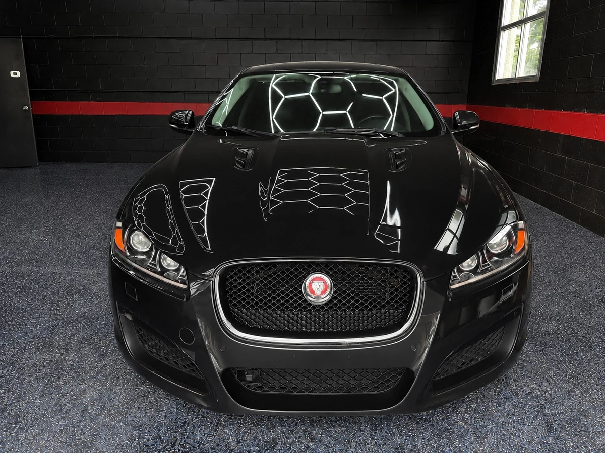 Jaguar Xf R* SUPERCHARGED 5.0L V8 Premium* ОБДУХ* АВТОКРЕДИТ, снимка 2 - Автомобили и джипове - 55643475