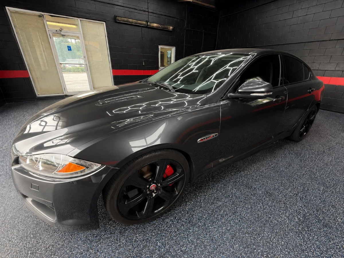 Jaguar Xf R* SUPERCHARGED 5.0L V8 Premium* ОБДУХ* АВТОКРЕДИТ, снимка 3 - Автомобили и джипове - 55643475