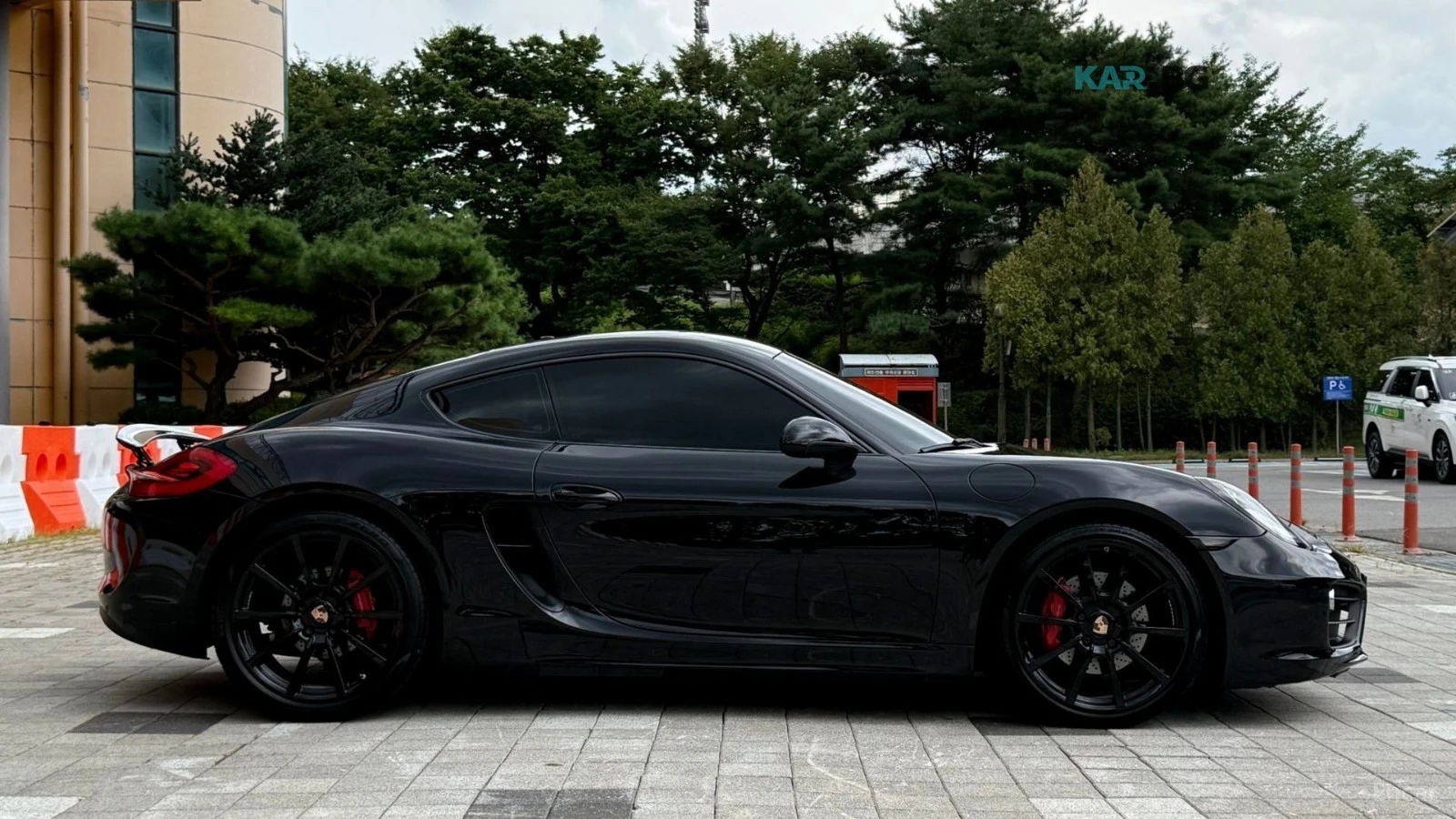 Porsche Cayman Cayman* 3.4* 981C* ОБДУХВ* CARPLAY* АВТОКРЕДИТ* , снимка 8 - Автомобили и джипове - 55707923