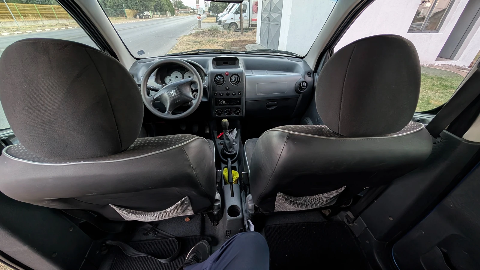 Peugeot Partner 2.0 HDI, снимка 10 - Автомобили и джипове - 55994080