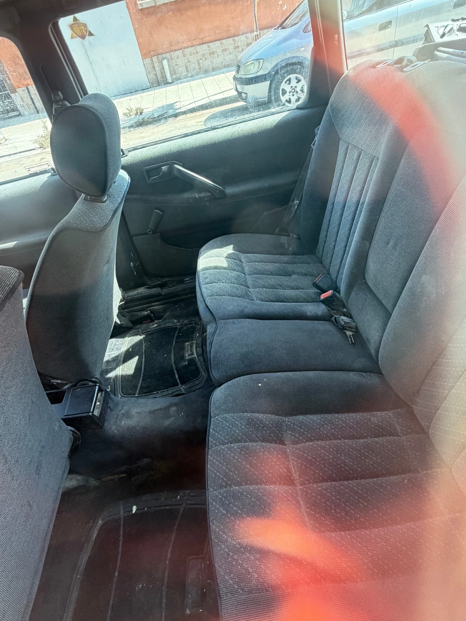 VW Passat 1.8 90кс моно газ, снимка 4 - Автомобили и джипове - 56083094