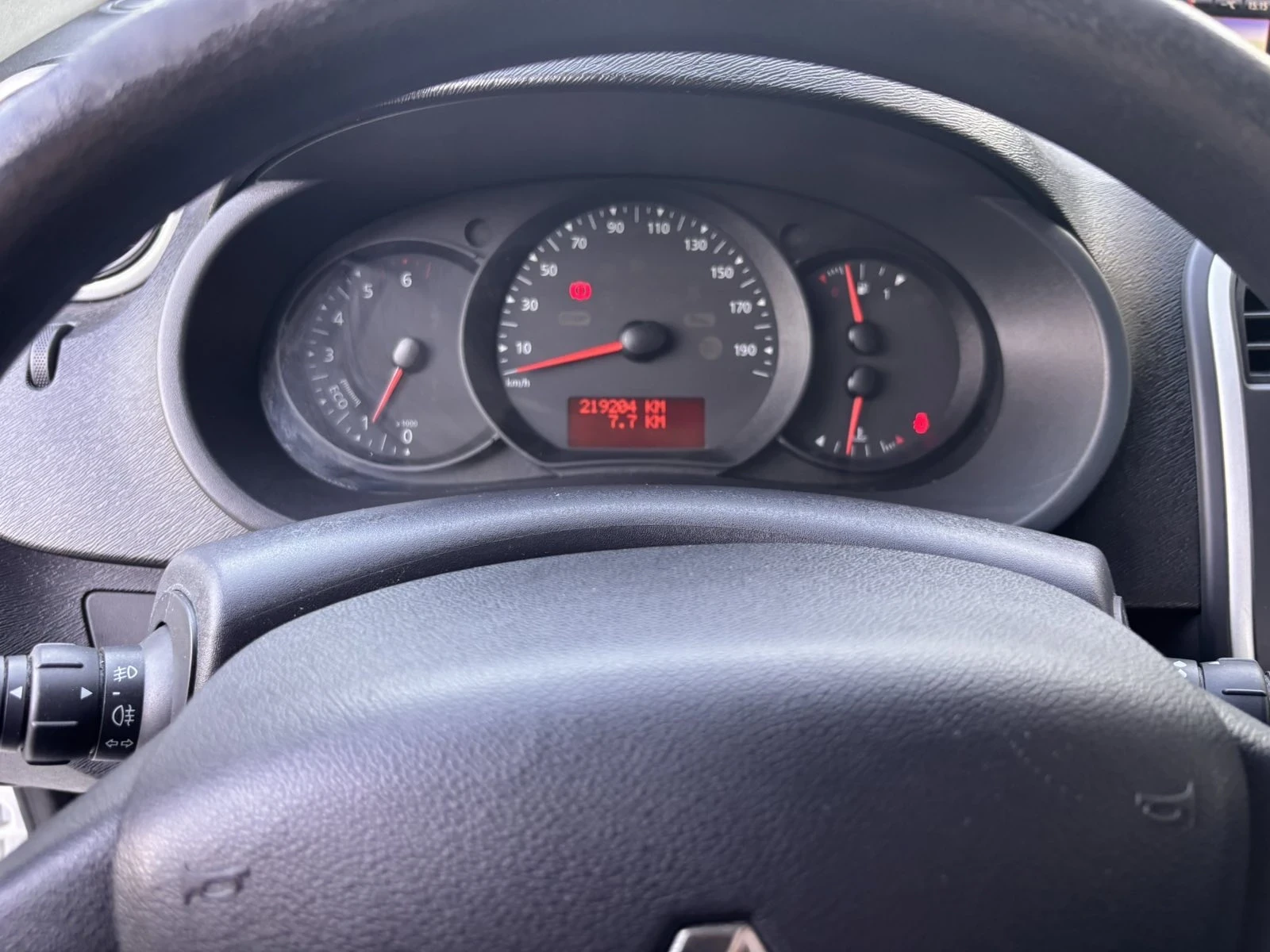 Renault Kangoo 1.5 DCI, снимка 9 - Автомобили и джипове - 56162738