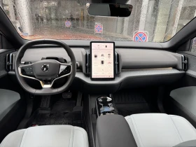 Volvo EX30, снимка 6