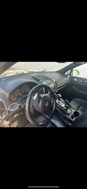 Porsche Cayenne 3.0D, снимка 5 - Автомобили и джипове - 41811084