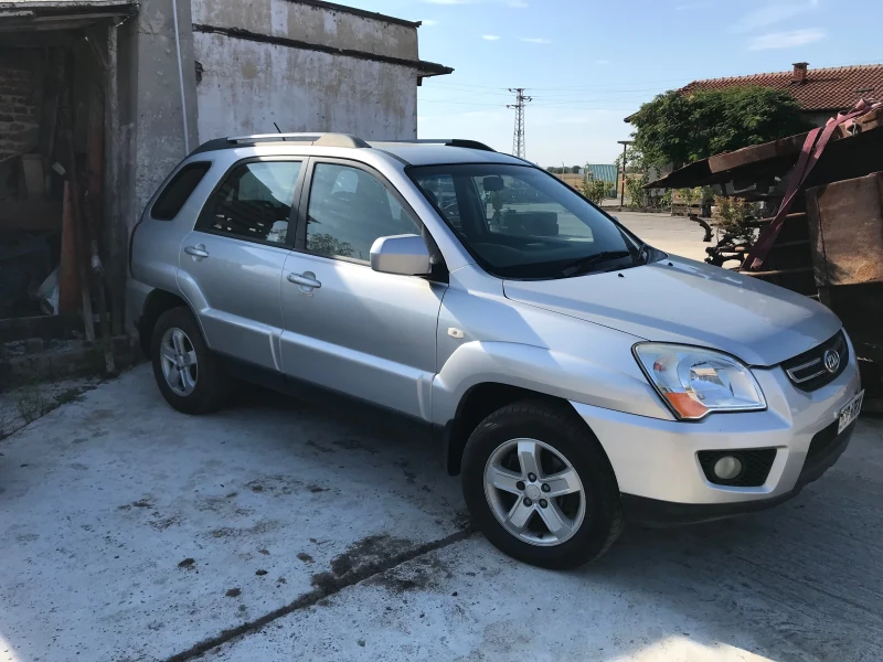 Kia Sportage, снимка 16 - Автомобили и джипове - 47833493