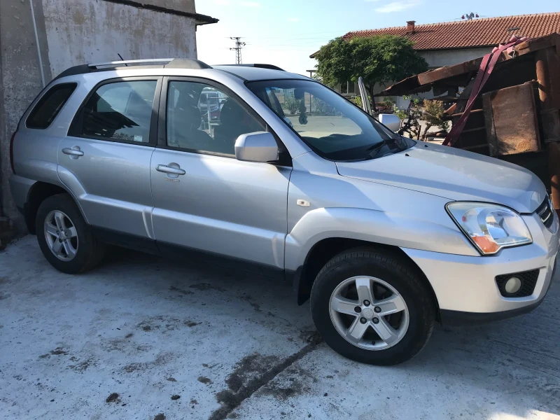 Kia Sportage, снимка 9 - Автомобили и джипове - 47833493