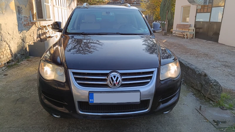 VW Touareg V6 3.0 TDI, снимка 5 - Автомобили и джипове - 52200877