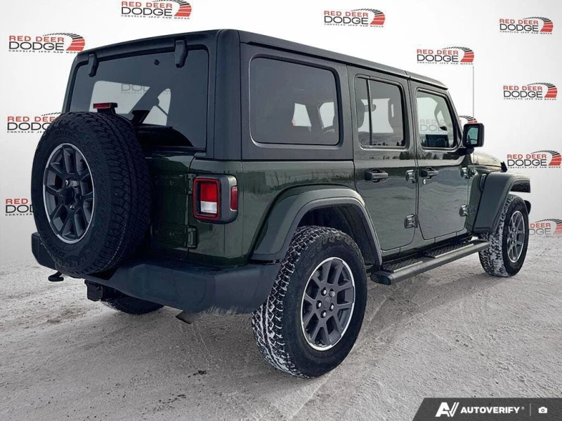 Jeep Wrangler Unlimited Sport * АвтоКредит* (ЦЕНА ДО БГ), снимка 5 - Автомобили и джипове - 53260052