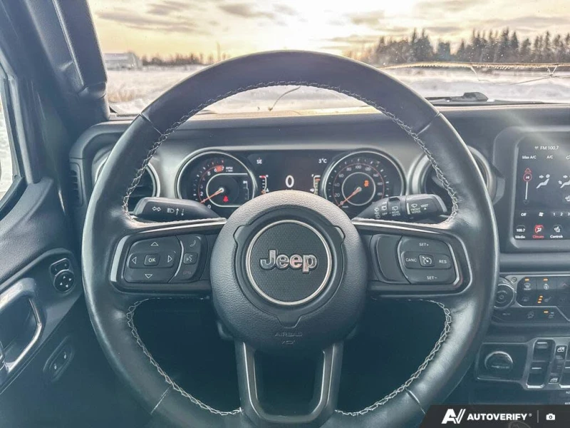 Jeep Wrangler Unlimited Sport * АвтоКредит* (ЦЕНА ДО БГ), снимка 9 - Автомобили и джипове - 53260052