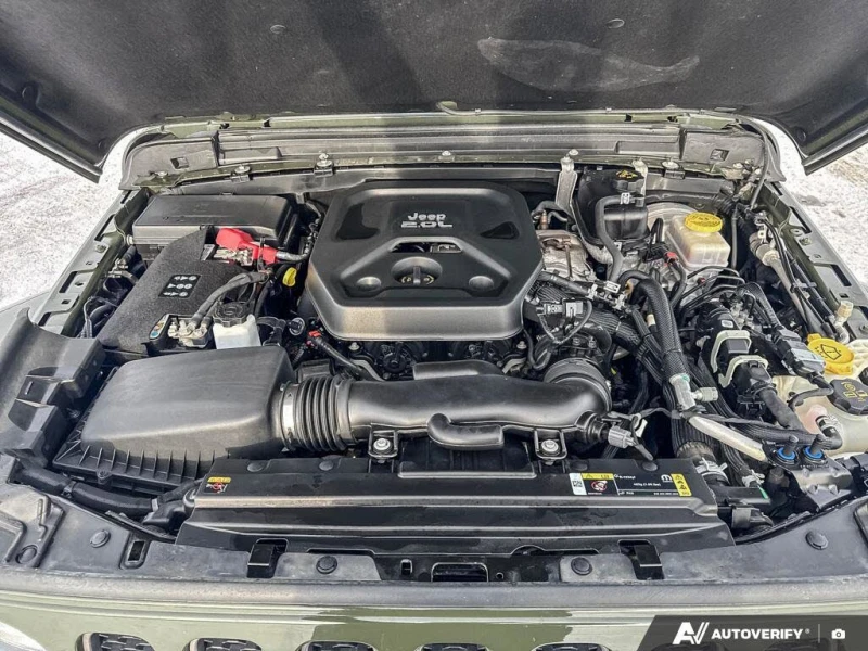 Jeep Wrangler Unlimited Sport * АвтоКредит* (ЦЕНА ДО БГ), снимка 16 - Автомобили и джипове - 53260052