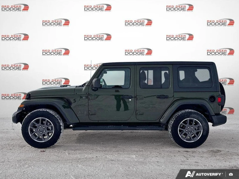 Jeep Wrangler Unlimited Sport * АвтоКредит* (ЦЕНА ДО БГ), снимка 2 - Автомобили и джипове - 53260052