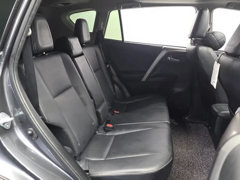 Toyota Rav4 2.5 2Wd 4Th Generation, снимка 12 - Автомобили и джипове - 56130968