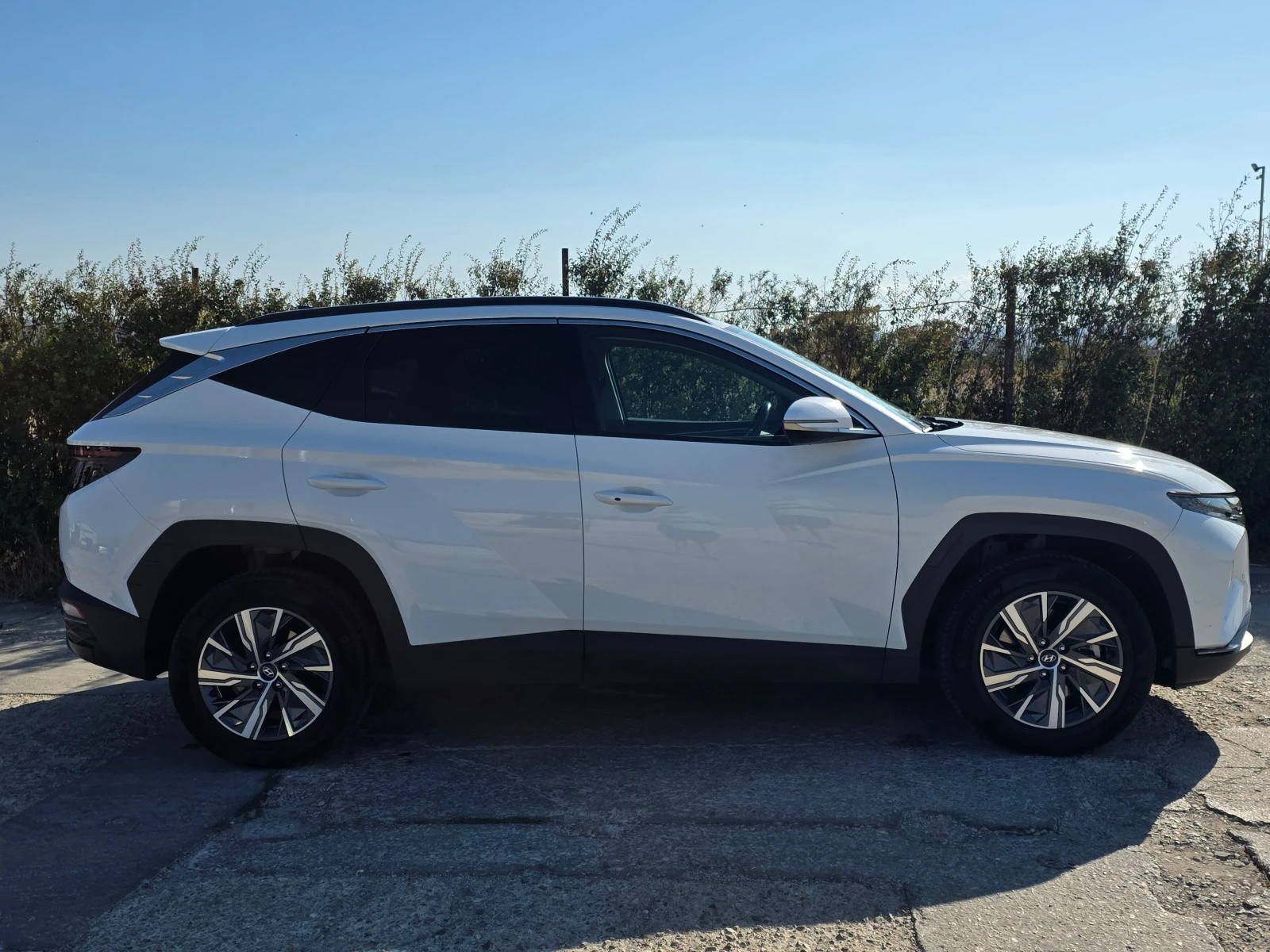 Hyundai Tucson 1.6 T-GDi 230ch Hybrid Creative 2броя - изображение 4