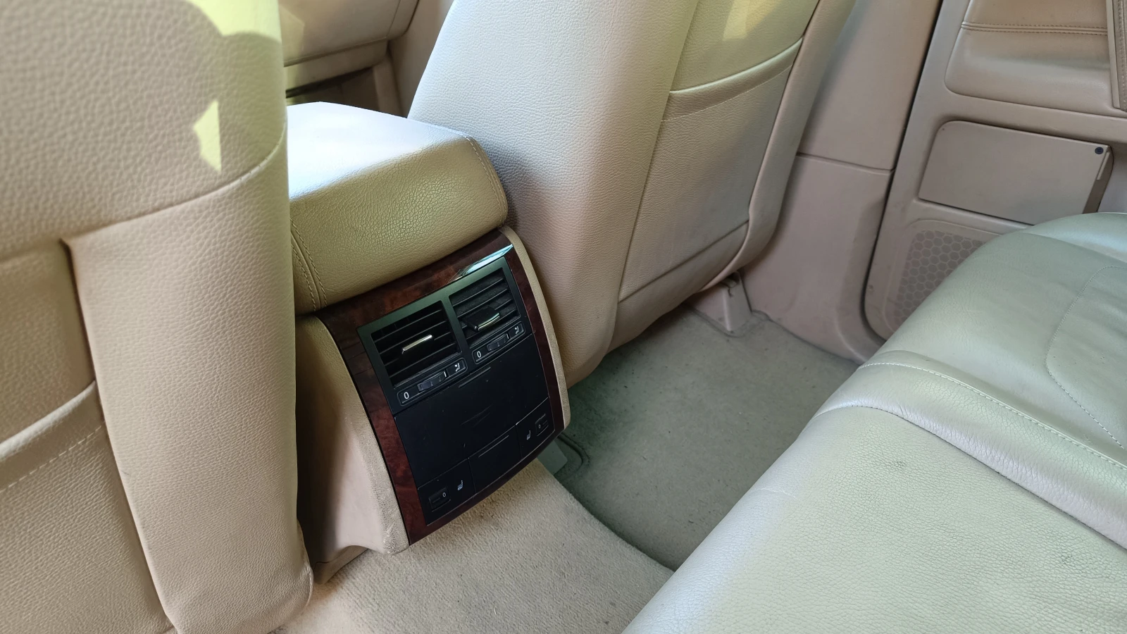 VW Touareg V6 3.0 TDI | Mobile.bg   10