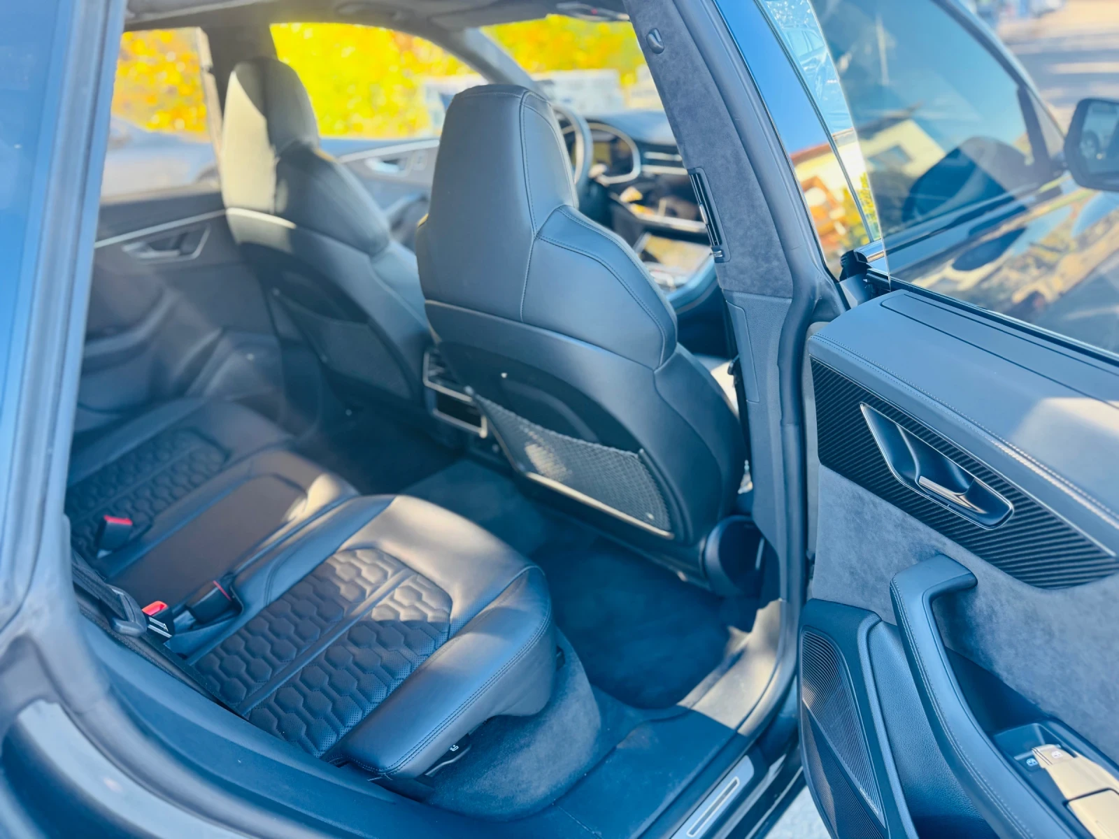 Audi RSQ8    Audi RSQ8 ABT   | Mobile.bg   12