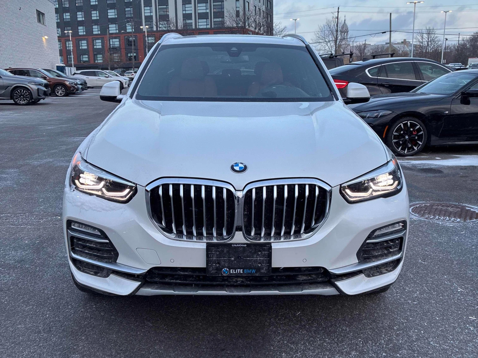 BMW X5 45E * * CARFAX * *   * *  | Mobile.bg   2