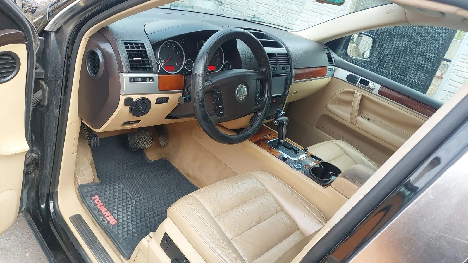 VW Touareg 3.6 gaz* USA* обслужен, снимка 13 - Автомобили и джипове - 54184168