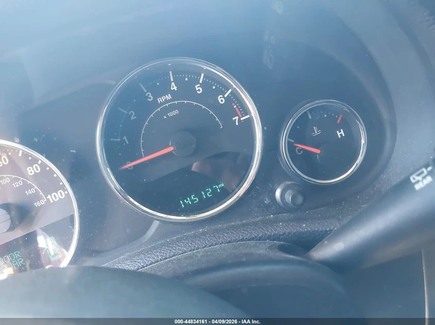 Jeep Wrangler 3.6l Unlimited Sahara, снимка 6 - Автомобили и джипове - 54383742