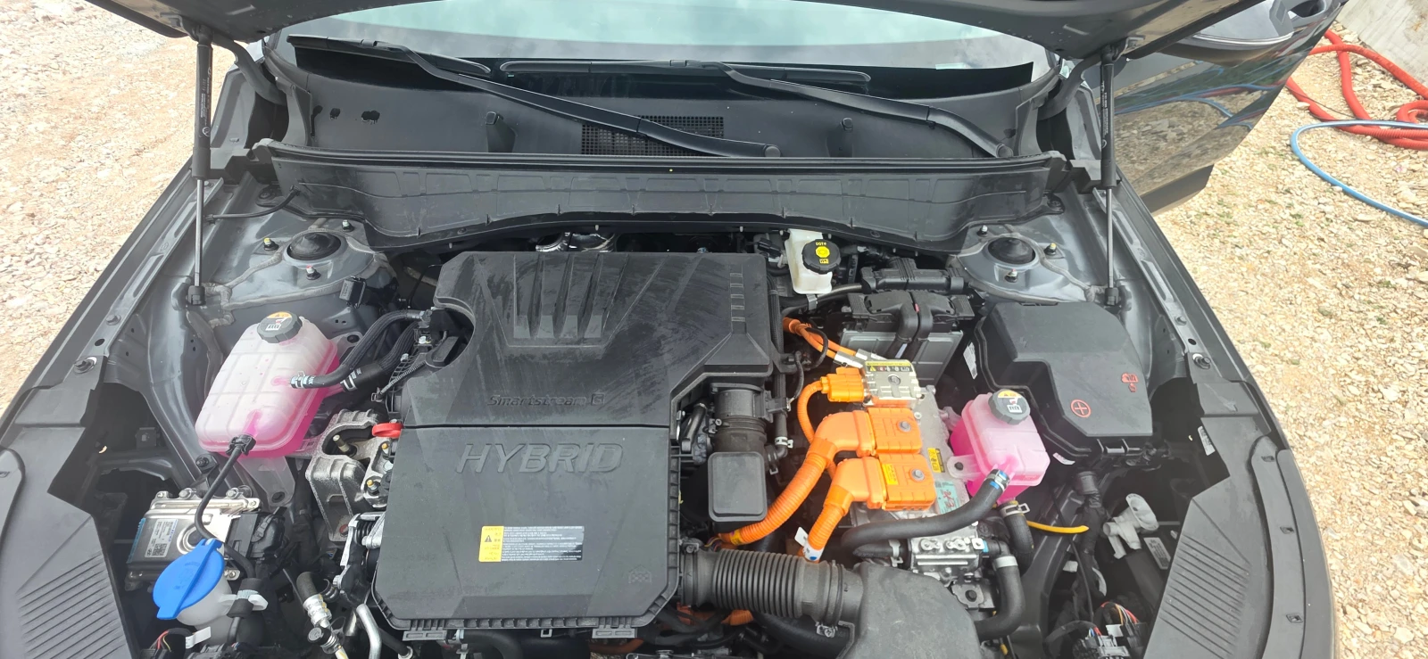 Hyundai Kona Premium Хибрид, снимка 9 - Автомобили и джипове - 55647485