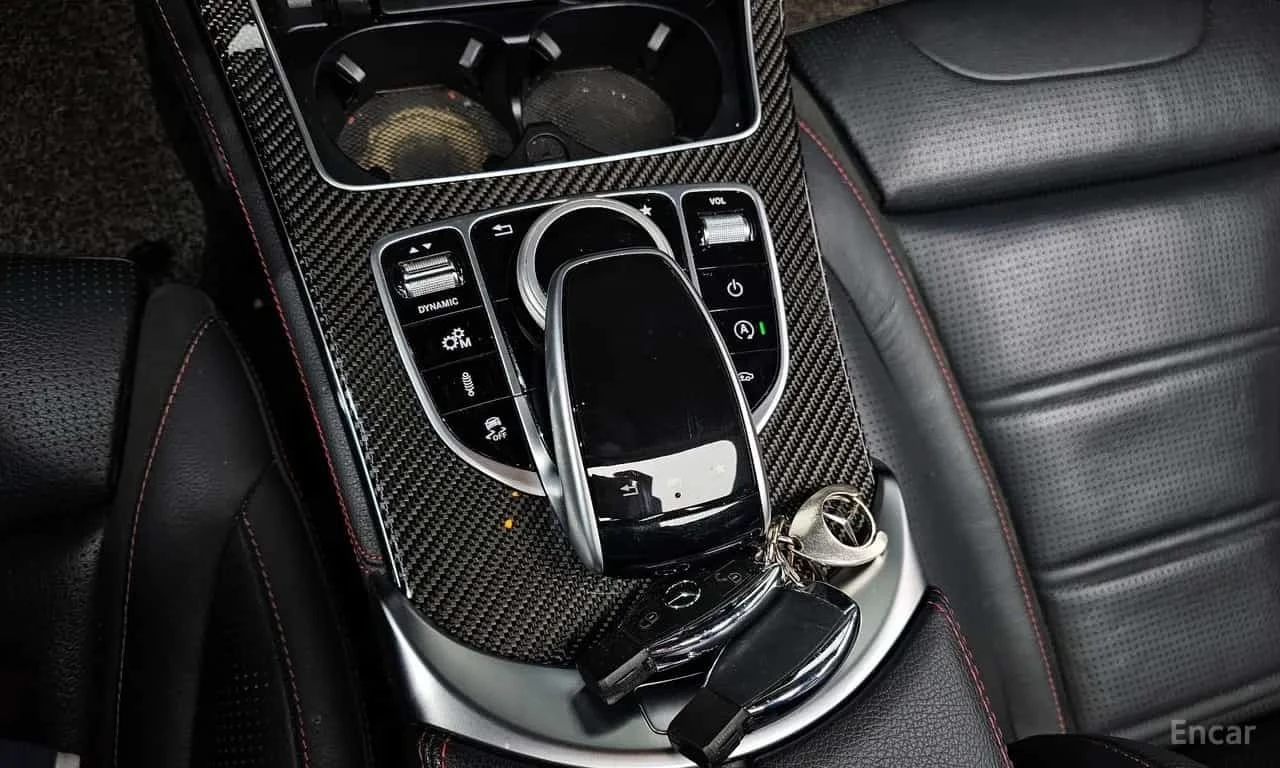 Mercedes-Benz GLC 43 AMG 4MATIC/ХЕДЪП/ПОДГРЕВ/ПАНОРАМА/ПАМЕТ/, снимка 16 - Автомобили и джипове - 56272957