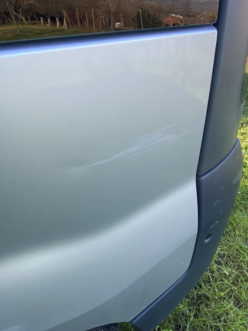 Opel Vivaro, снимка 3 - Бусове и автобуси - 52352802