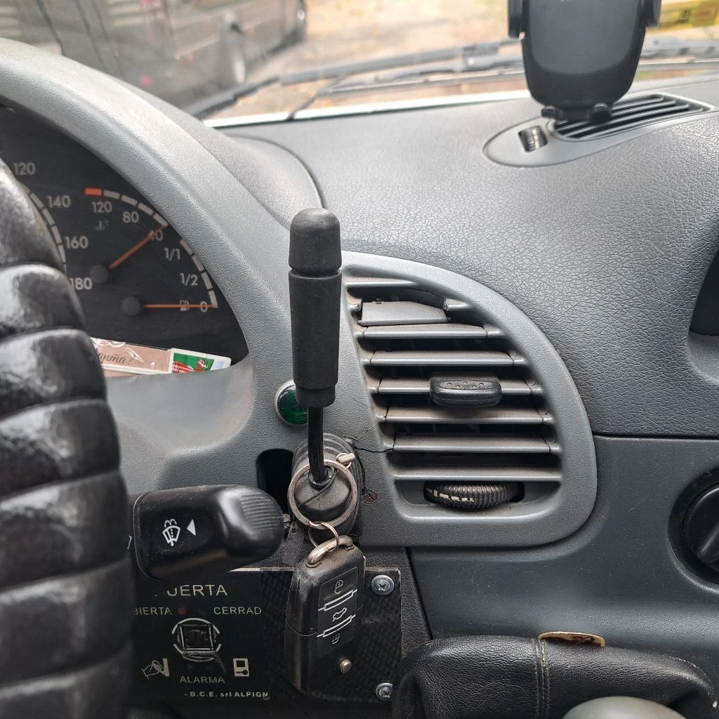 Mercedes-Benz Sprinter 413 20+ 1 - изображение 10