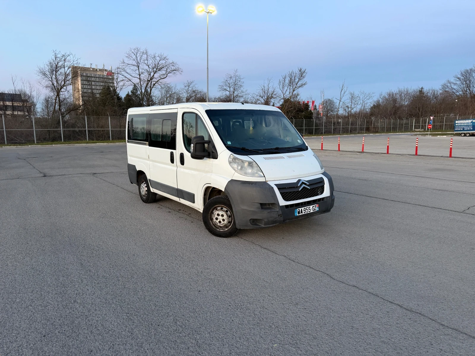 Citroen Jumper 2.2HDI/8+ 1/КЛИМАТИК/ПЕЧКА/ЕЛ.СТЪКЛА/ЦЕНТРАЛНО!, снимка 3 - Бусове и автобуси - 53801783