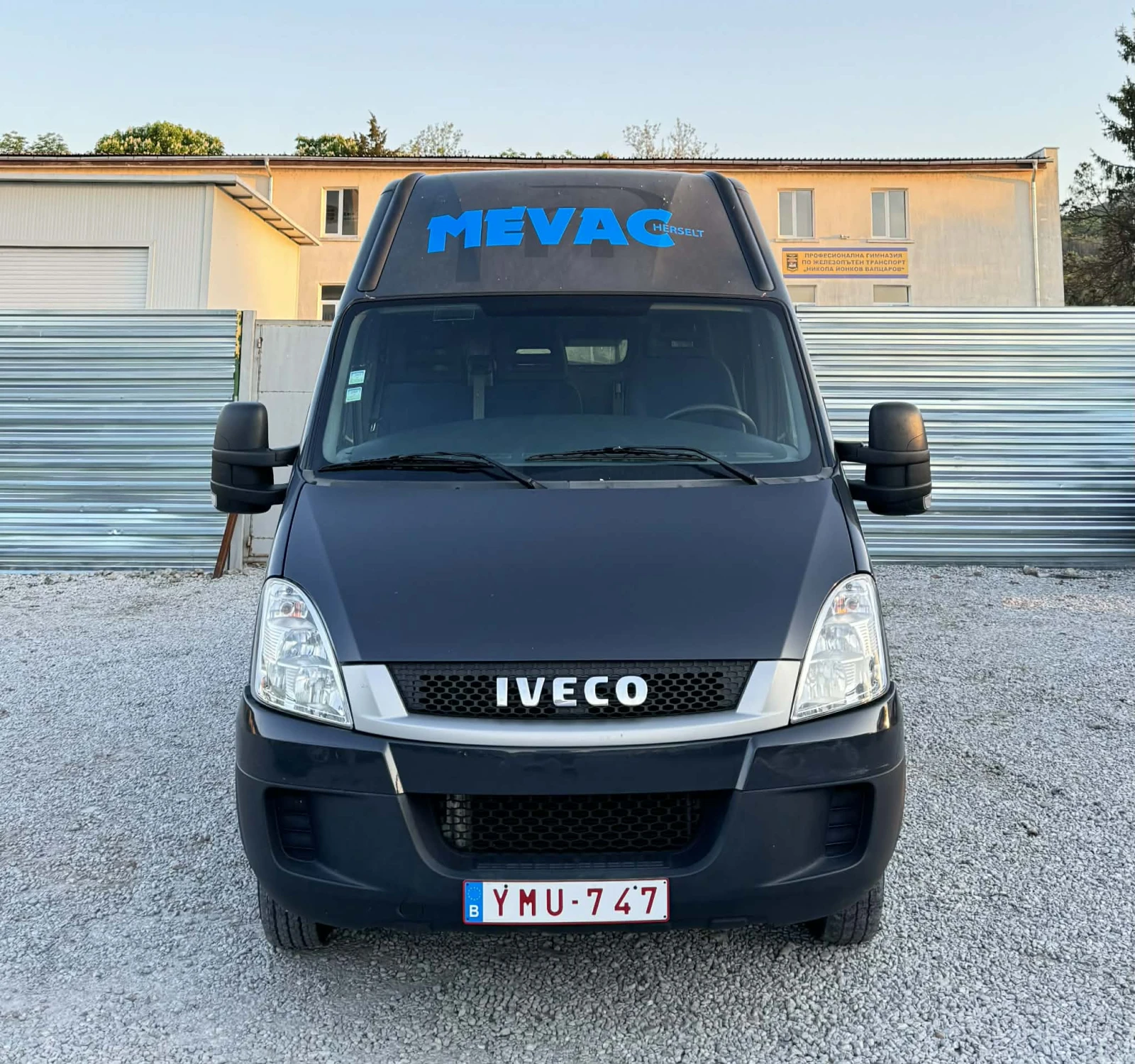 Iveco Daily Внос от Белгия Н1 до 3.5т климатик , снимка 3 - Бусове и автобуси - 54446425