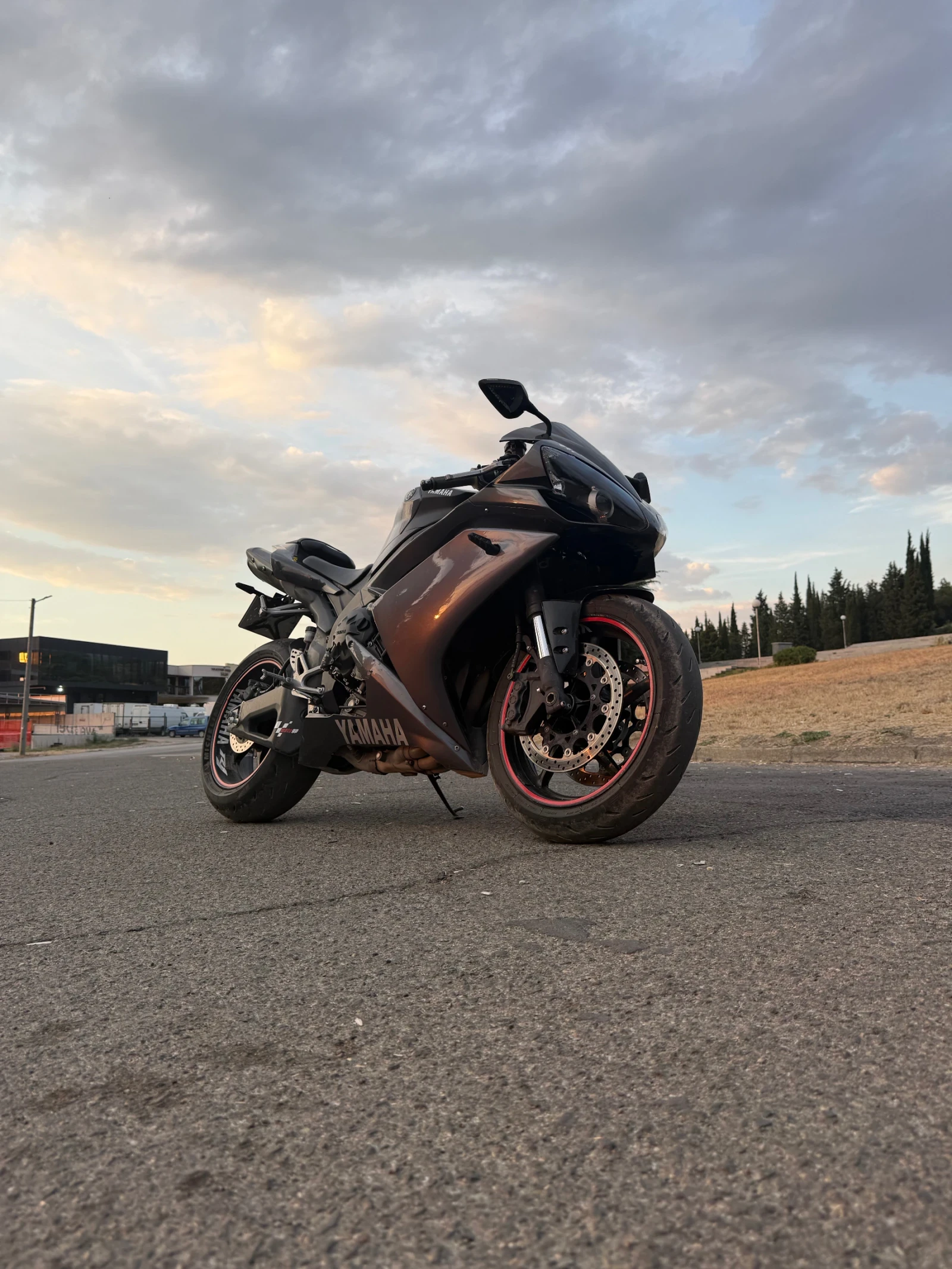 Yamaha Yzf R1