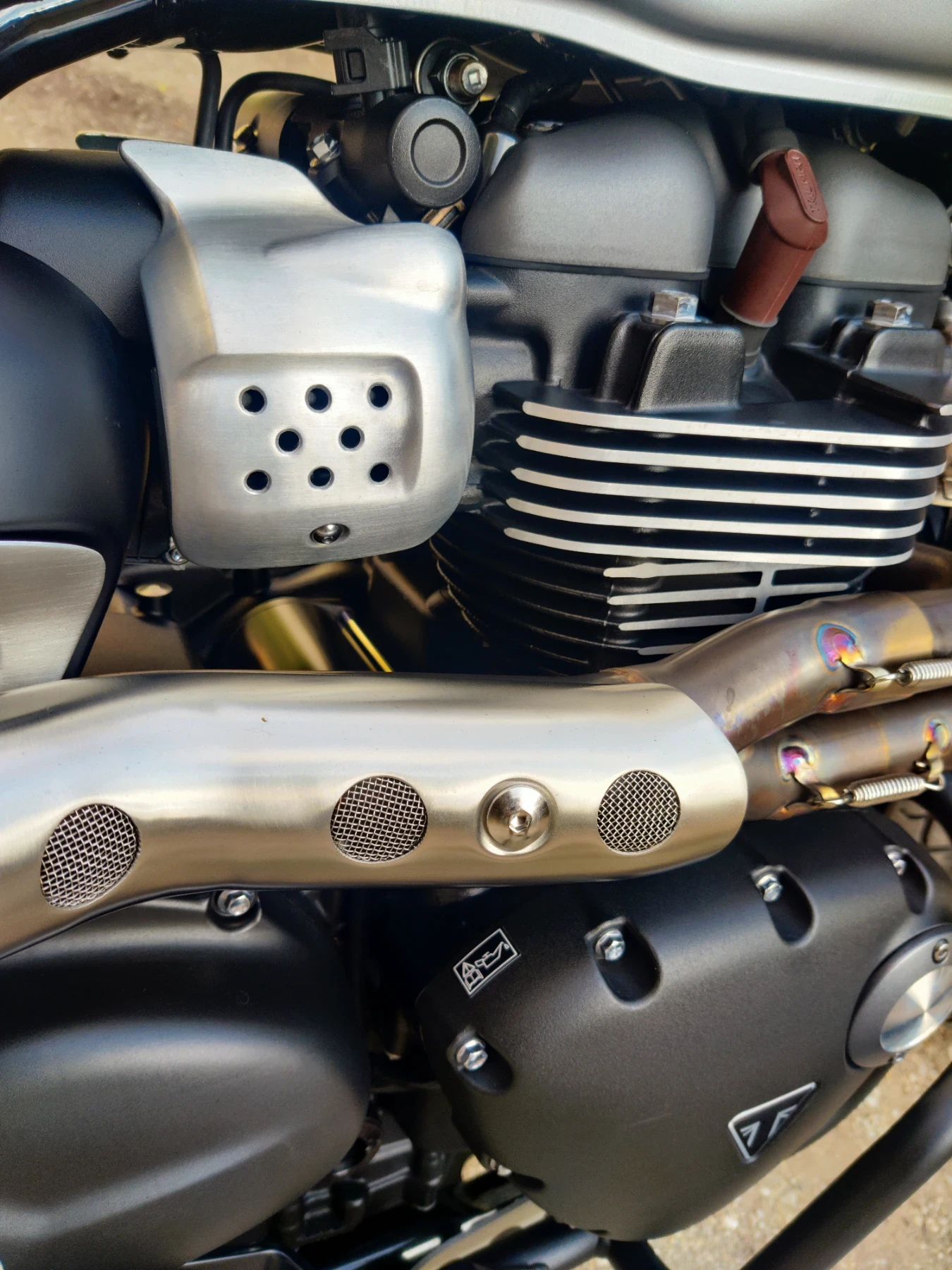 Triumph Street Scrambler, снимка 12 - Мотоциклети и мототехника - 55937782
