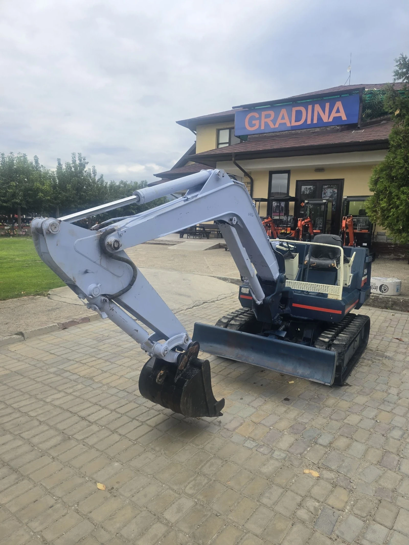 Багер Kubota КХ 24, снимка 1