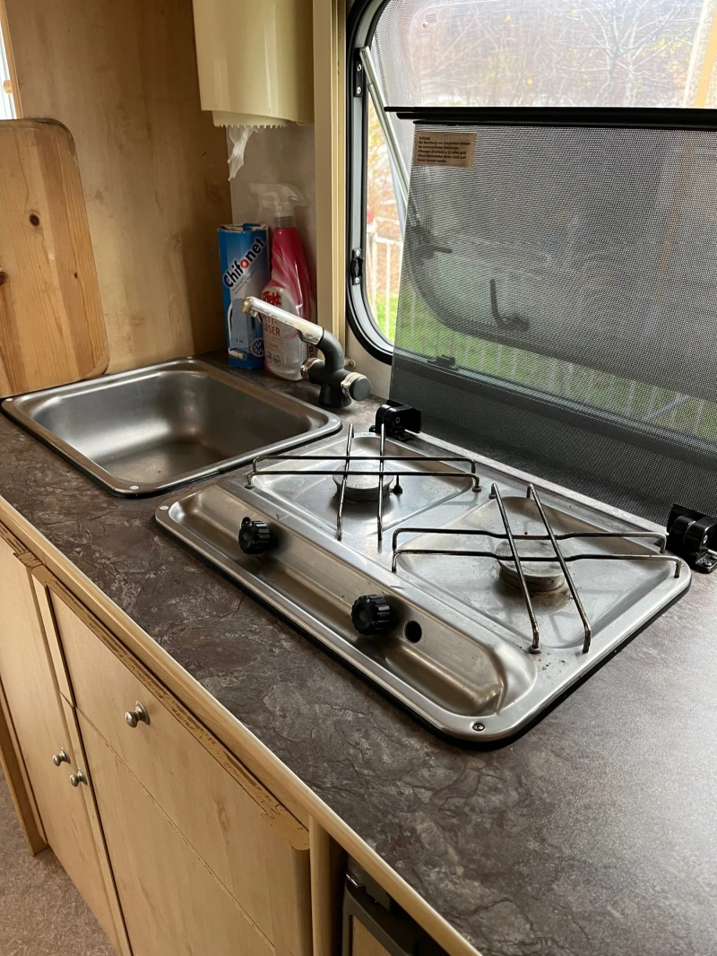 Кемпер Други, снимка 10 - Каравани и кемпери - 52634574