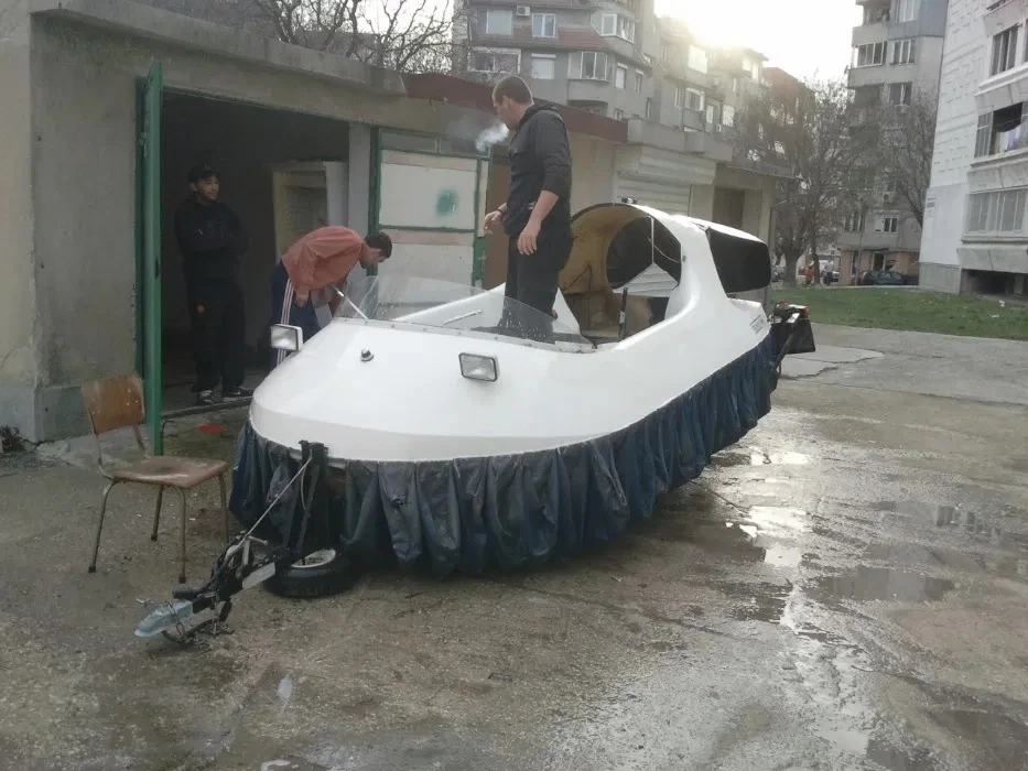 Лодка Собствено производство Neoteric Hovercraft, на въздушна възглавница  - изображение 2