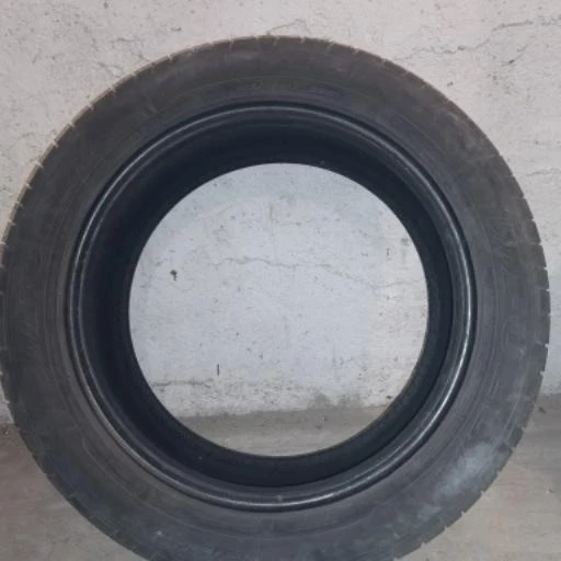 Гуми Летни 215/55R17, снимка 5 - Гуми и джанти - 46875494