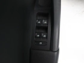 Skoda Octavia 1.0 TSI , снимка 16