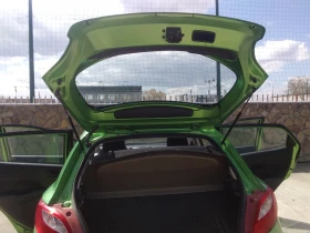 Mazda 2, снимка 14