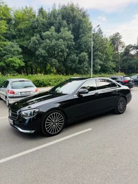 Mercedes-Benz E 220, снимка 9