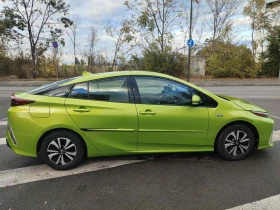 Toyota Prius Plug In, 5 местна, снимка 8