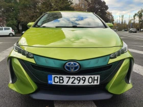 Toyota Prius Plug In, 5 местна, снимка 2