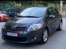Обява за продажба на Toyota Auris 2.0 D4D ~11 888 лв. - изображение 1