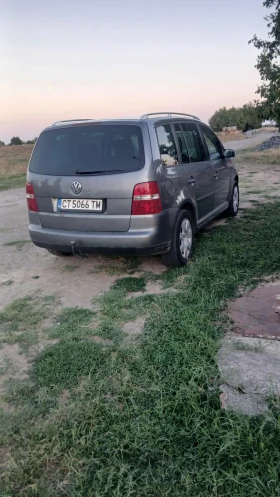     VW Touran 1900