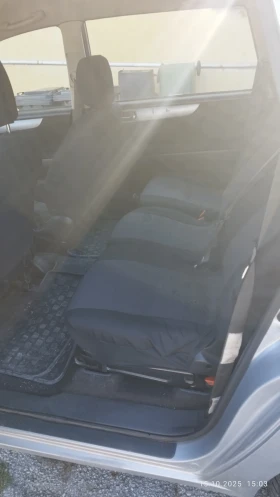 Toyota Avensis verso �������� | Mobile.bg � ����� ������ 13