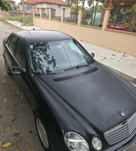 Mercedes-Benz E 220 - 2400 € - 44556400 12