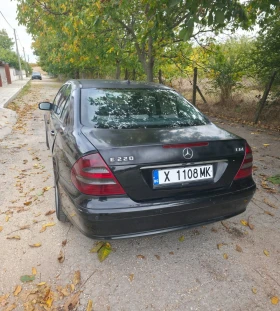 Mercedes-Benz E 220 - 2400 € - 44556400 8