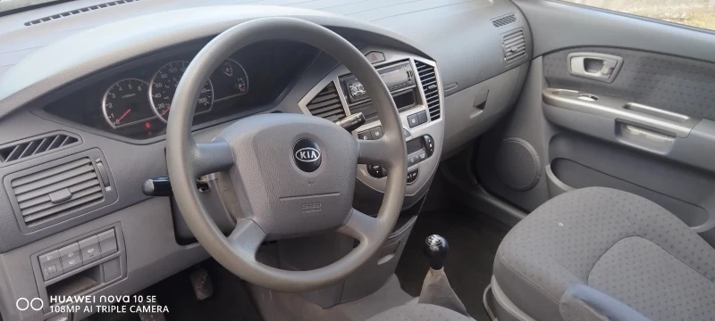 Kia Carens 2.0.CRDI 16V EVRO.4, снимка 15 - Автомобили и джипове - 47313252