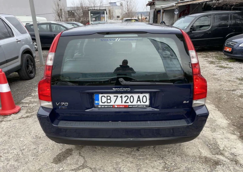 Volvo V70 2.4i Газ.Инж., снимка 6 - Автомобили и джипове - 48345575