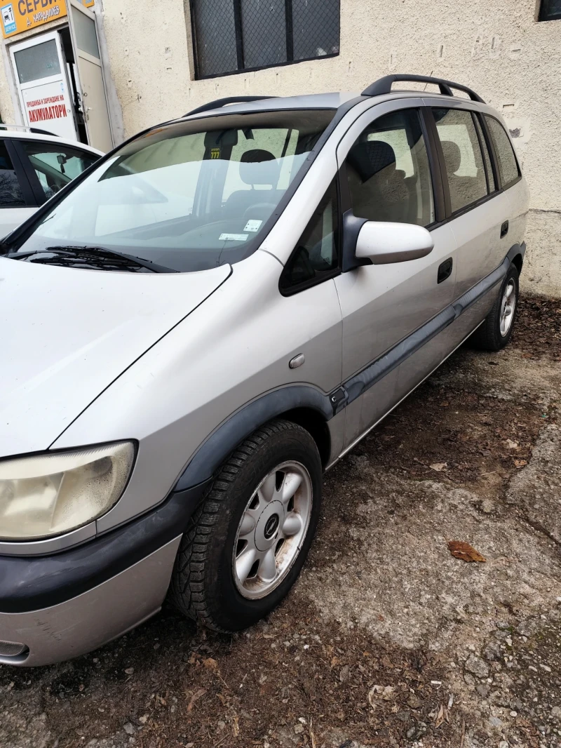 Opel Zafira, снимка 14 - Автомобили и джипове - 48632754