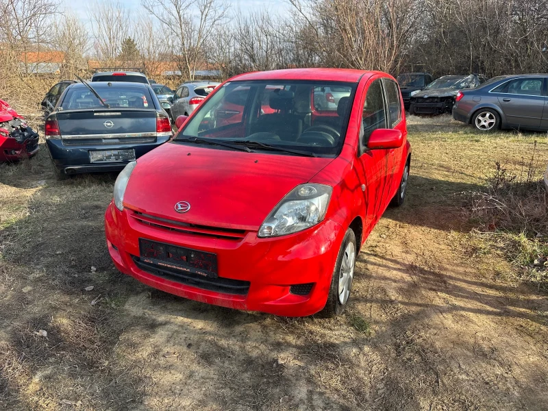 Daihatsu Sirion 1.0, снимка 2 - Автомобили и джипове - 49054735