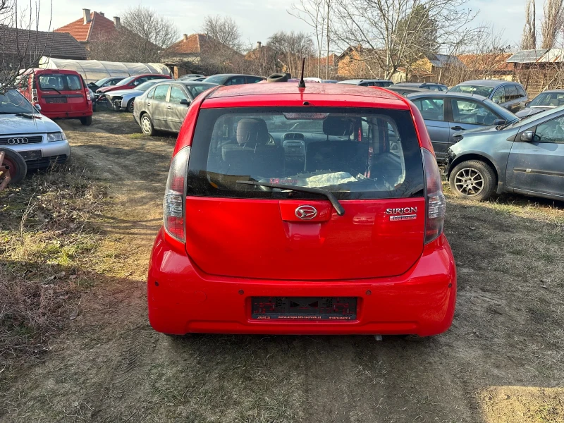 Daihatsu Sirion 1.0, снимка 6 - Автомобили и джипове - 48819205