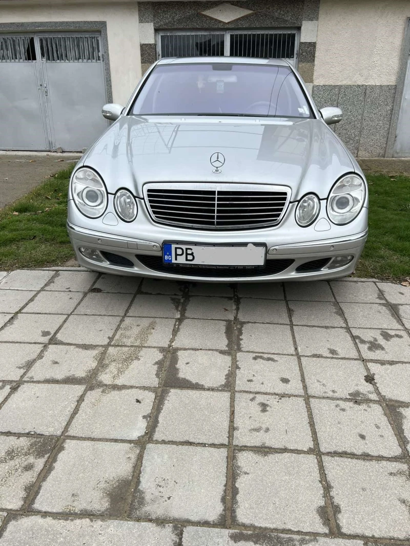 Mercedes-Benz E 320 CDI, снимка 2 - Автомобили и джипове - 52187579